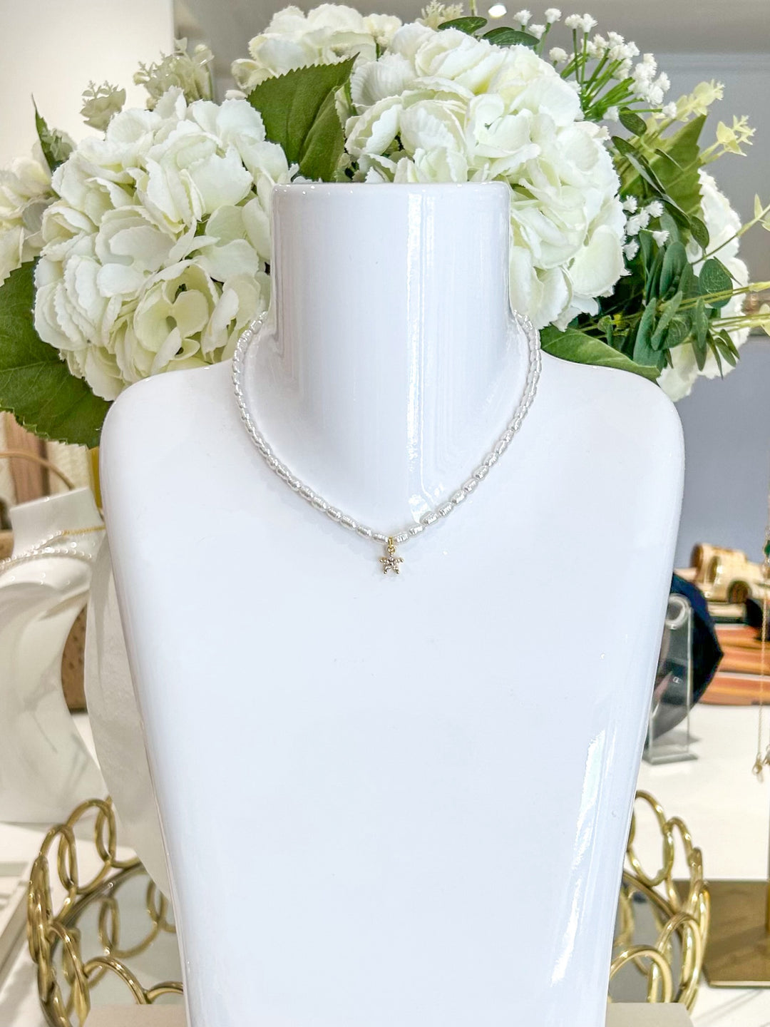 Pearl Beaded Diamante Flower Necklace