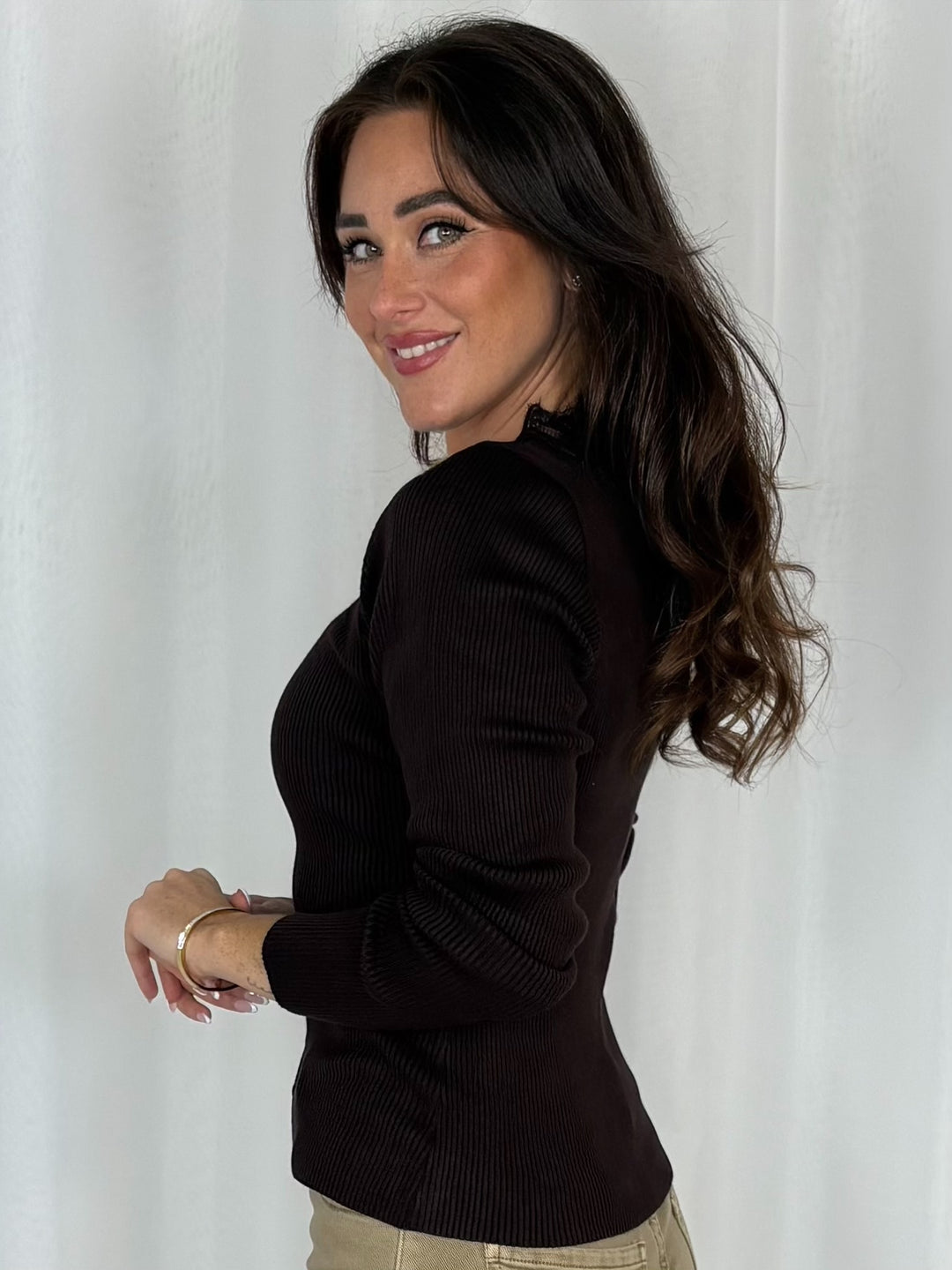 Lace Neck Trim Button Down Top (2 Colours)
