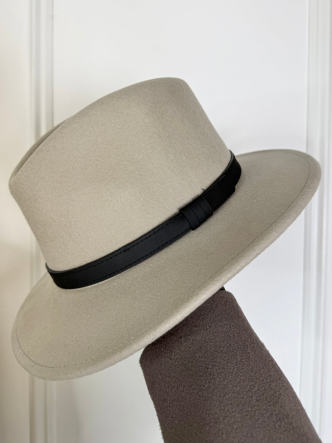 Thin Leather Strap Fedora Hat (7 Colours)