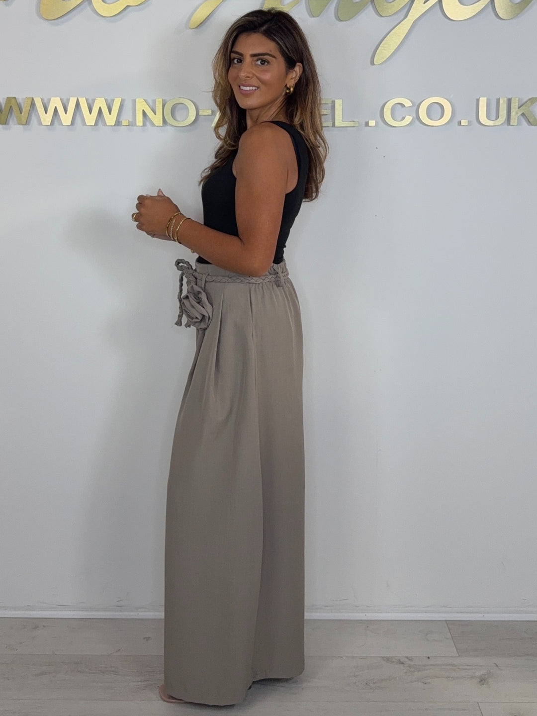 Wide Leg Plaited Belt Detail Flower Broach Trousers (4 Colours)