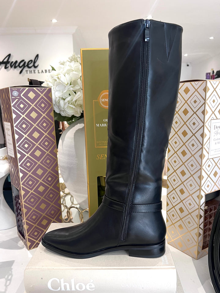 Gold Lock Buckle Pointed Toe Knee High Boots (2 Colours)