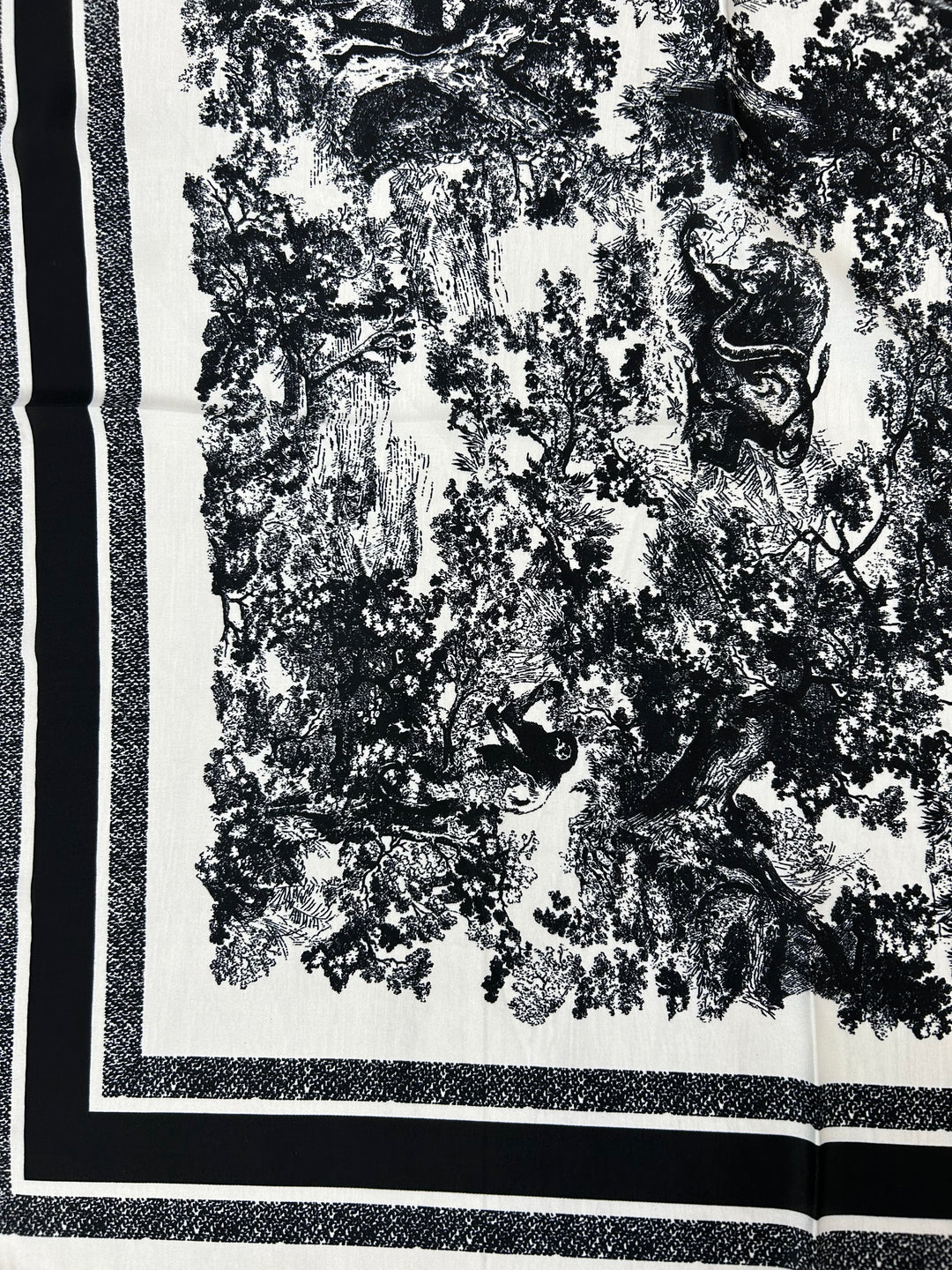 Tree/Animal Pattern Square Neck Scarf (2 Colours)