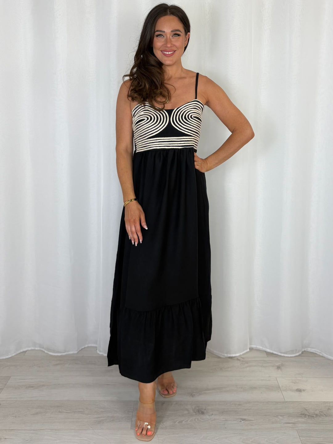 Stitching Swirl Design Tiered Dress (3 Colours)