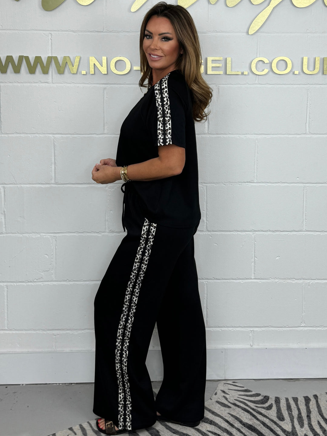 Leopard Print Stripe T-Shirt & Trouser Lounge Co-Ord (3 Colours)