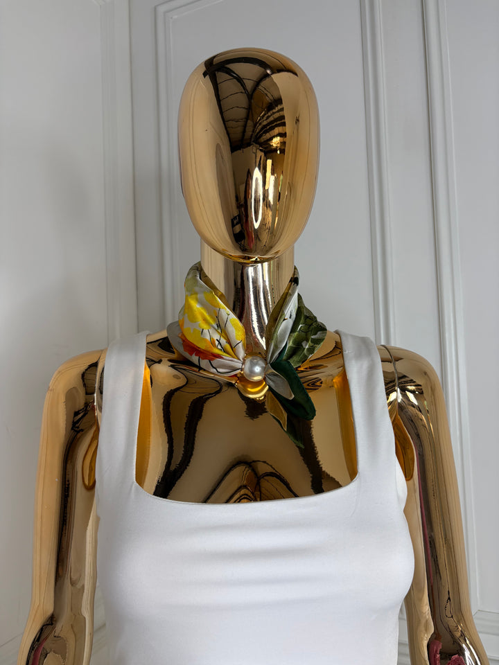 Magnetic Pearl Neck Scarf (22 Colours)