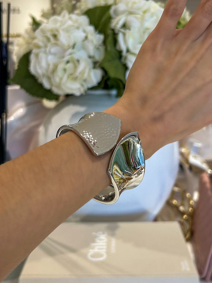 Half Textured Half Plain Bangle (2 Colours)