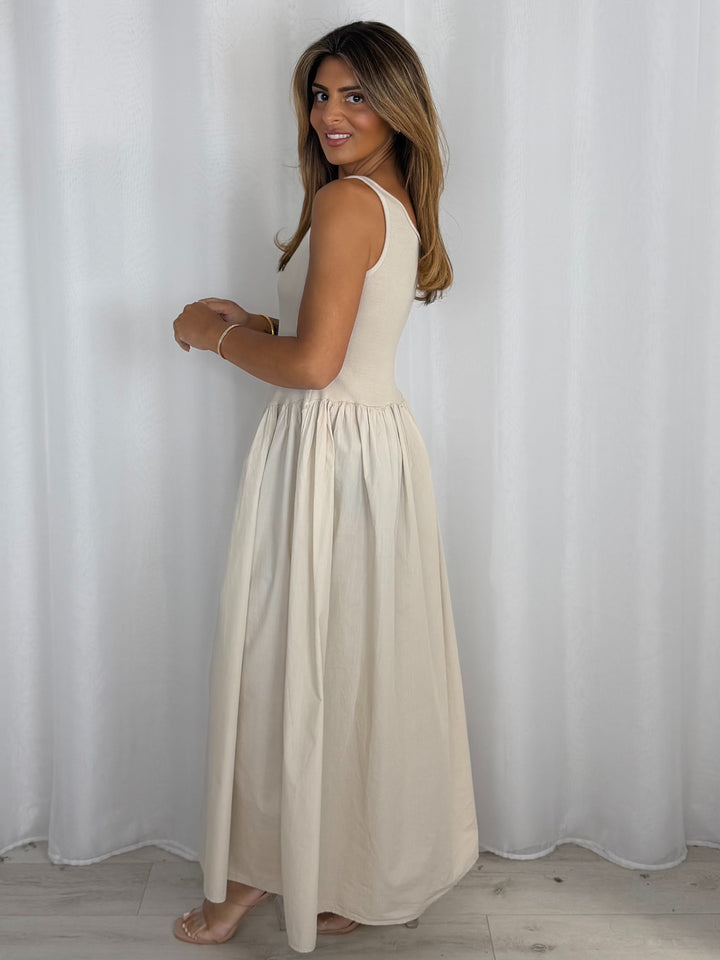 Sleeveless Scoop Neckline Maxi Dress (6 Colours)