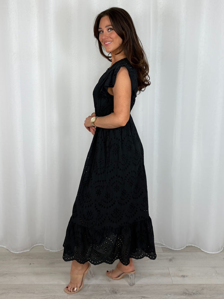 Embroidery Anglaise Dress (5 Colours)