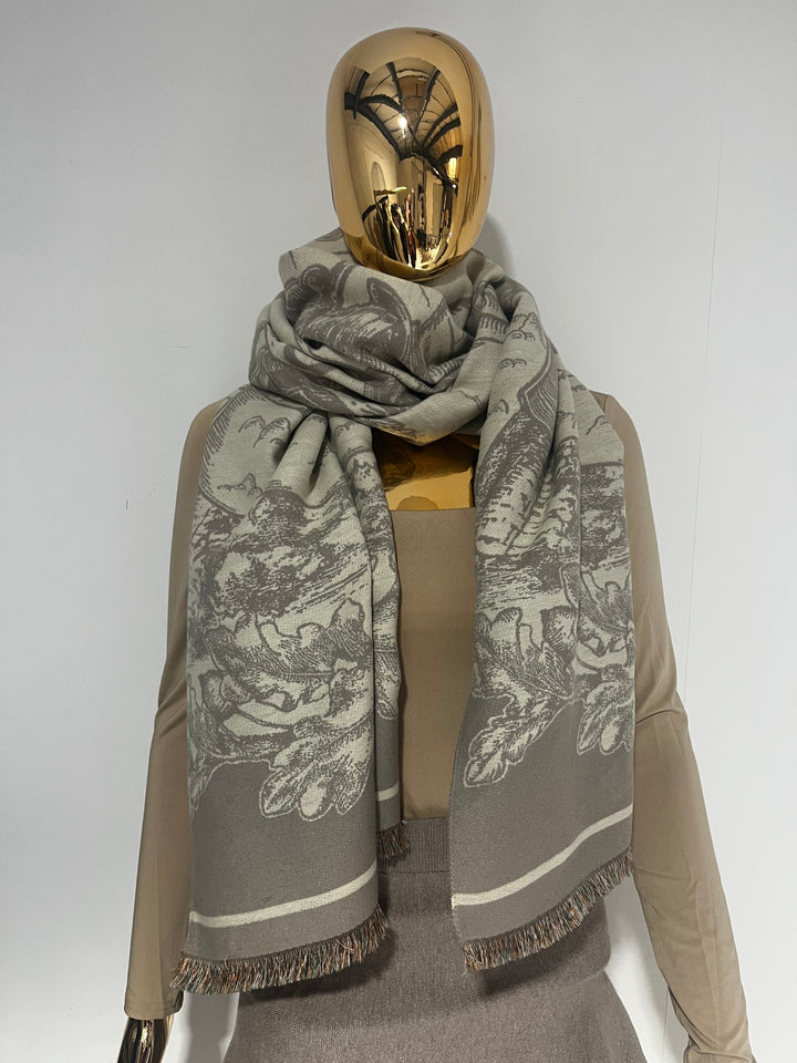Taupe/Cream Horse Detail Fringe Detail Scarf