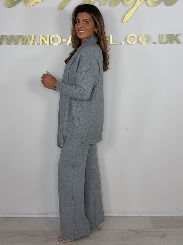 Soft Knit Cable Design Round Neck Top & Trouser Co-ord With Scarf (6 Colours)