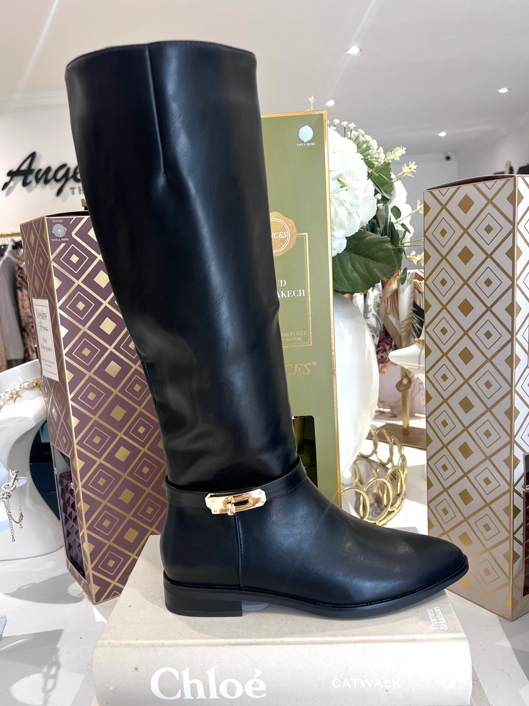 Gold Lock Buckle Pointed Toe Knee High Boots (2 Colours)