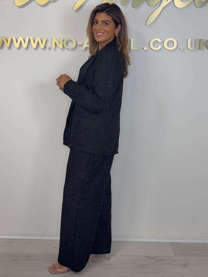 Embroidery Anglaise Oversize Blazer & Trouser Co-ord (2 Colours)