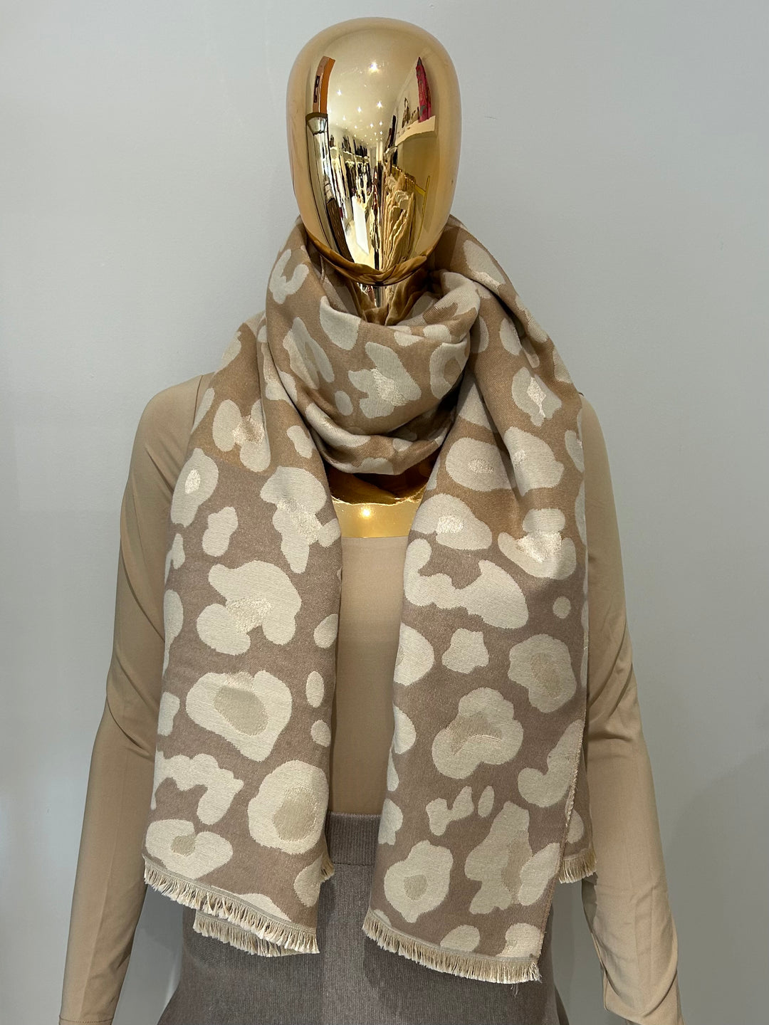 Giraffe Print Frayed Edge Scarf (2 Colours)