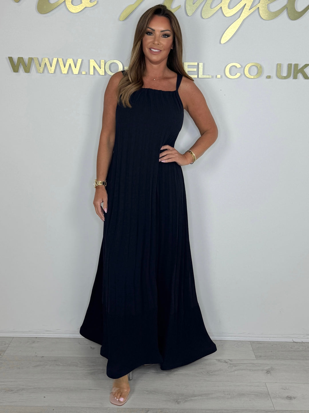 Spaghetti Strap Pleated Maxi Dress (5 Colours)