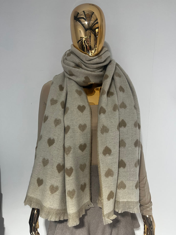 Heart Design Reversible Fleck Detail Frayed Edge Scarf (2 Colours)