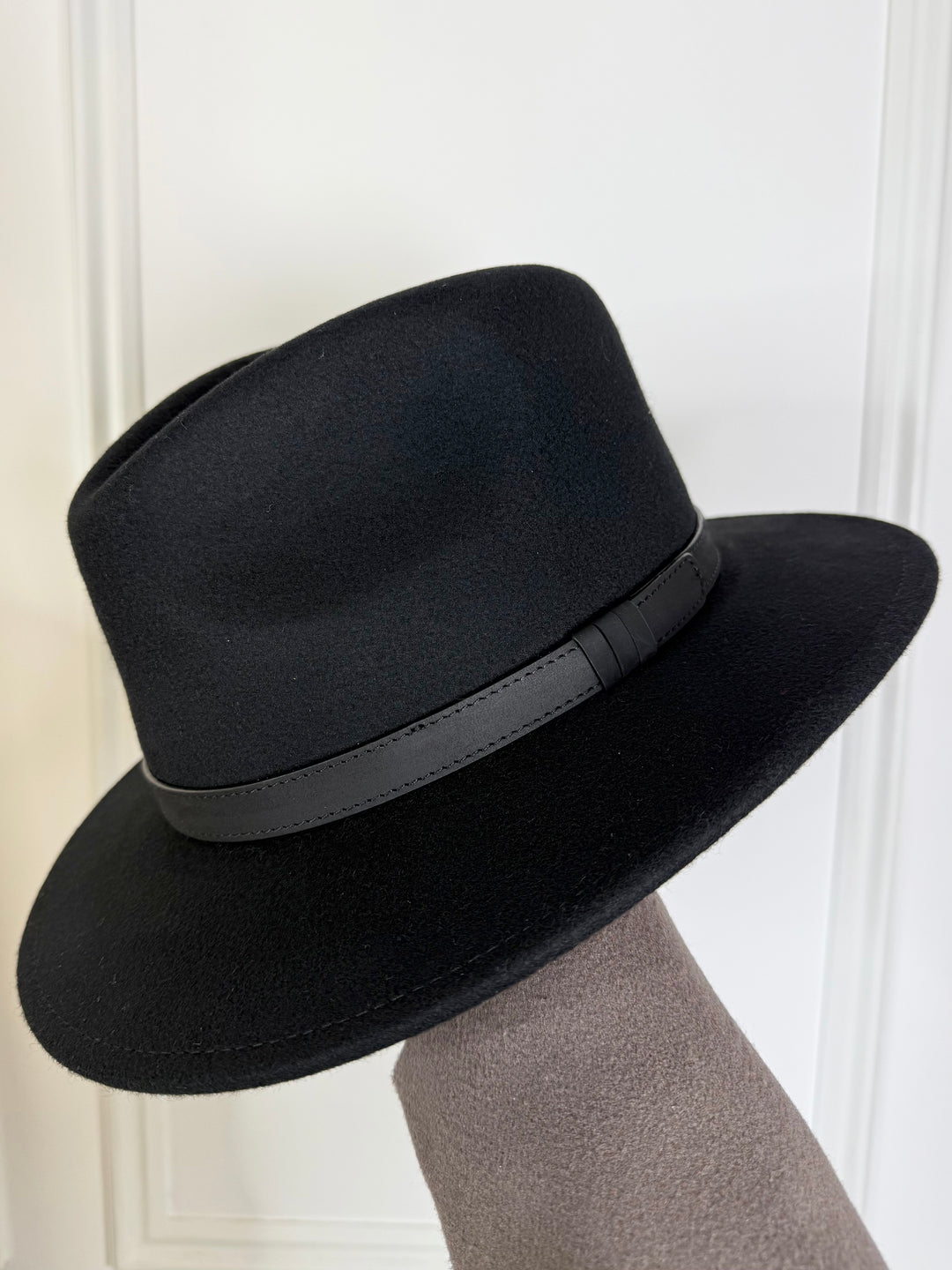Thin Leather Strap Fedora Hat (7 Colours)