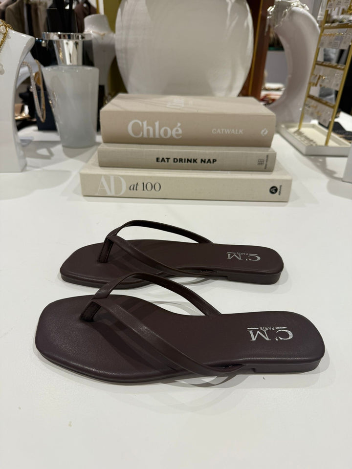 Toe Thong Flat Sandals (2 Colours)