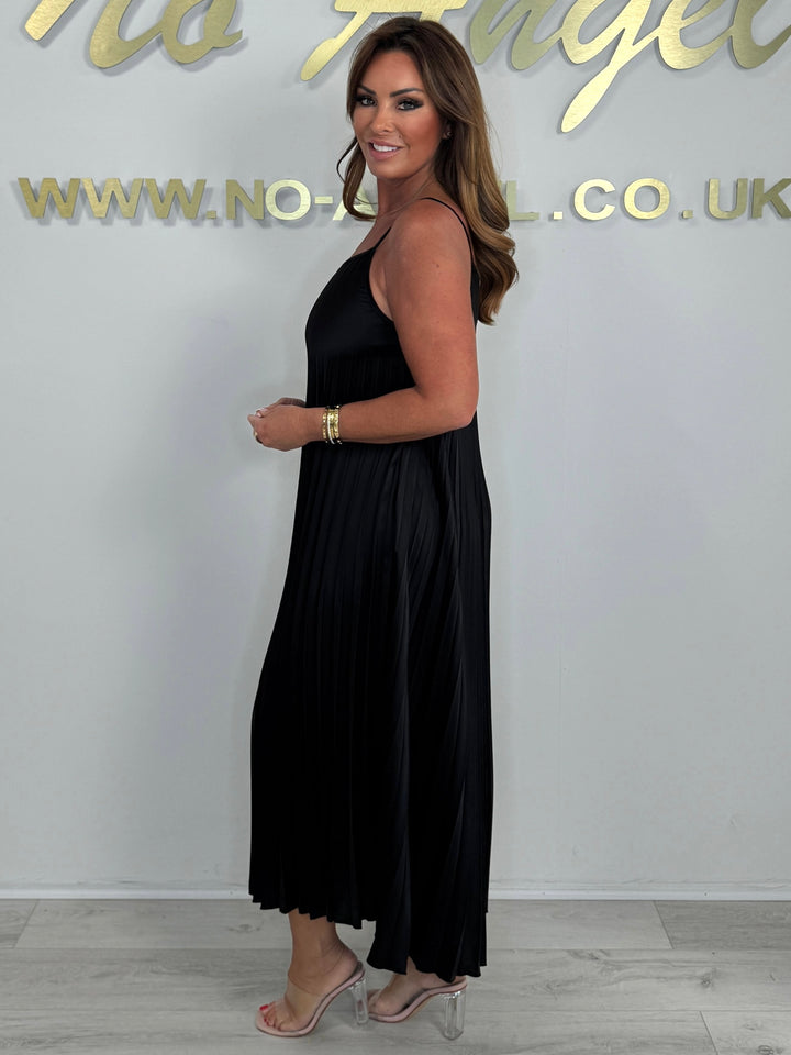 Spaghetti Strap Pleated Maxi Dress (4 Colours)