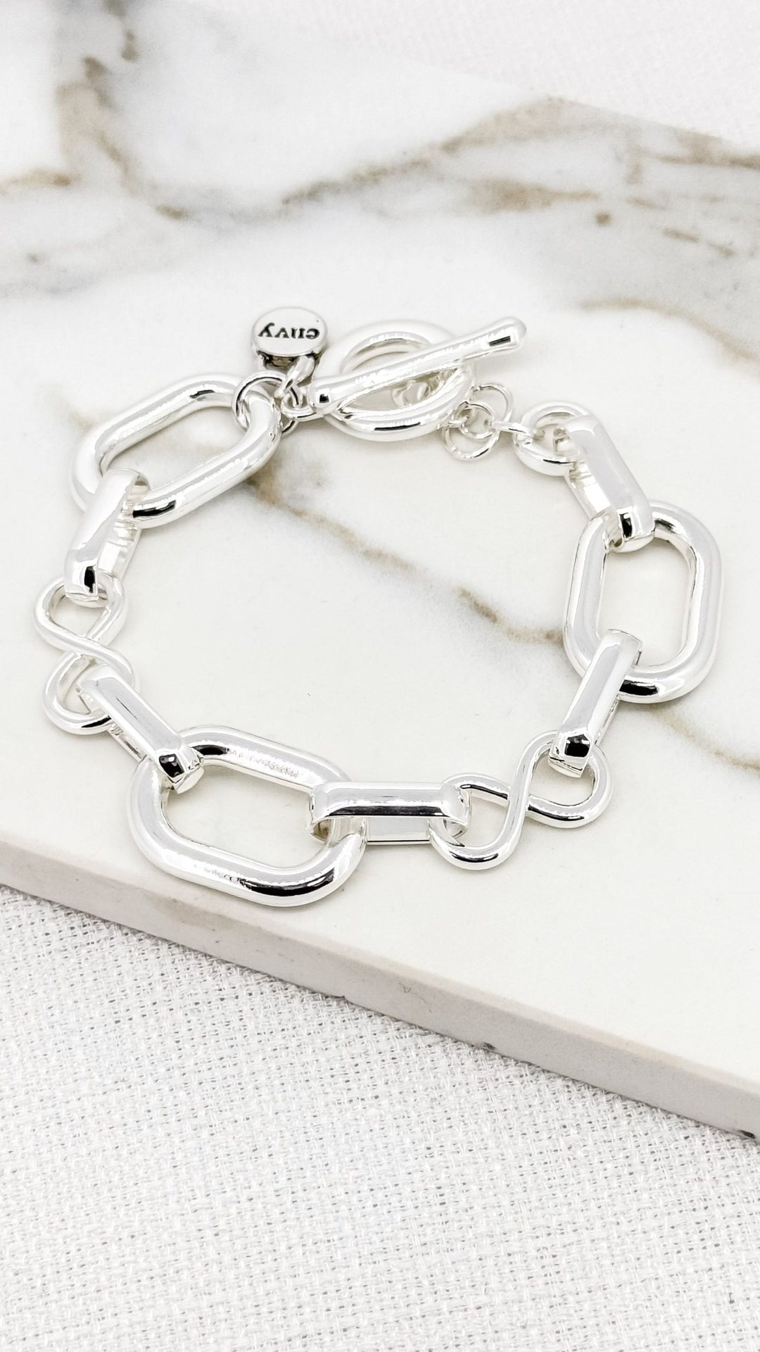 Silver T-Bar Twist Infinity Design Link Bracelet
