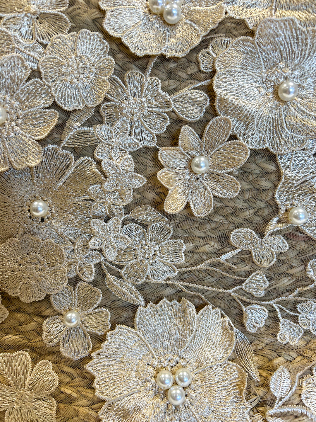 Pearl Flower Detail Mesh Woven Beach Bag (2 Colours)