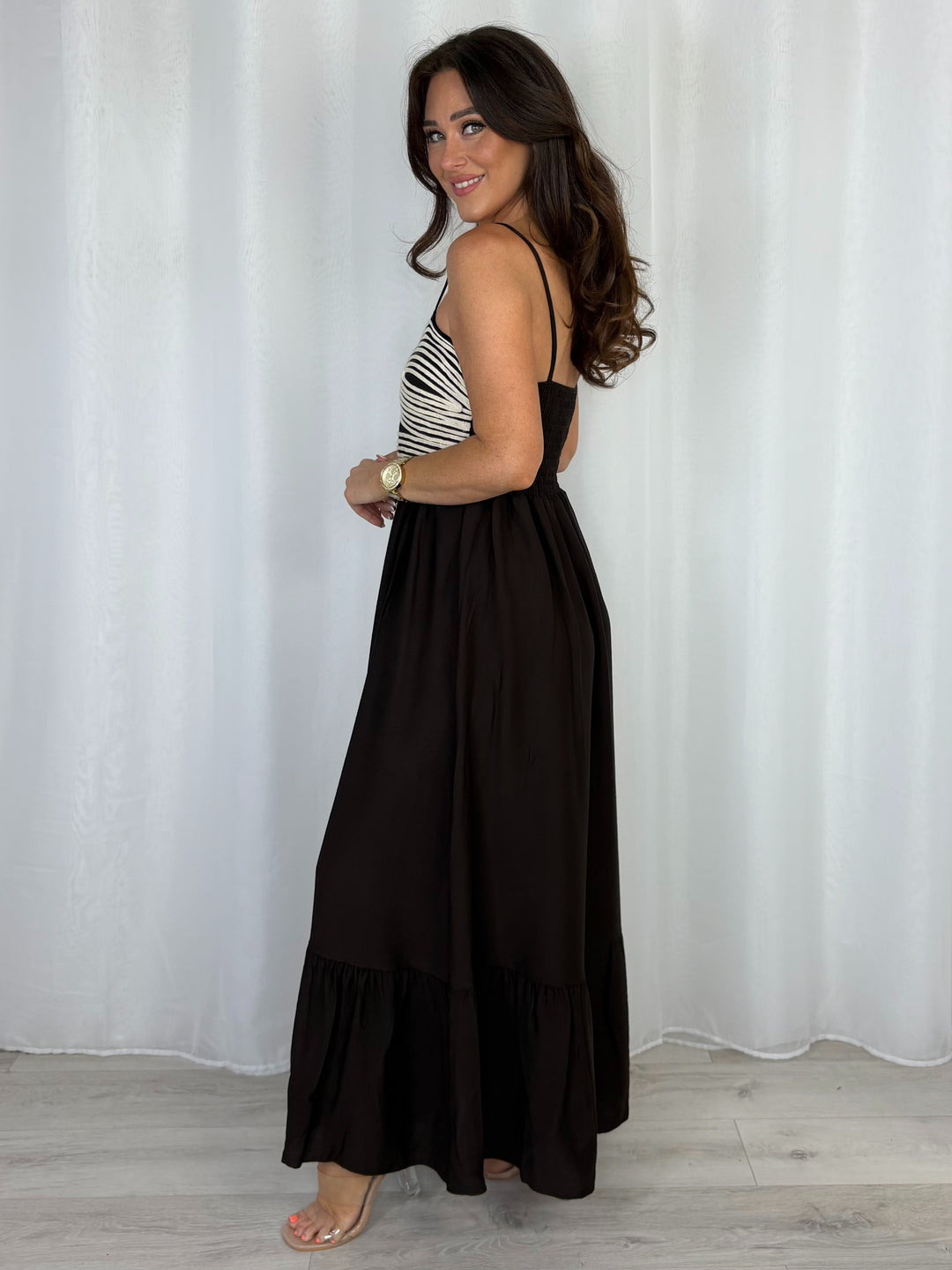 Stitching Swirl Design Tiered Dress (4 Colours)