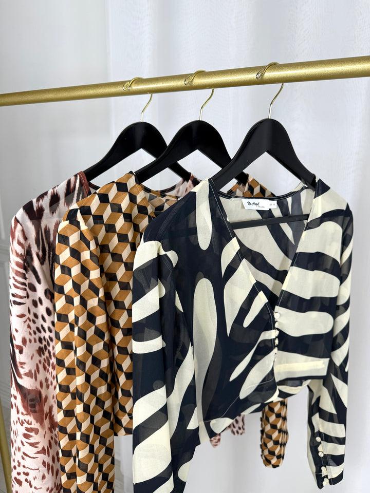 CAPRI - Cropped Shirt (Animal Print)