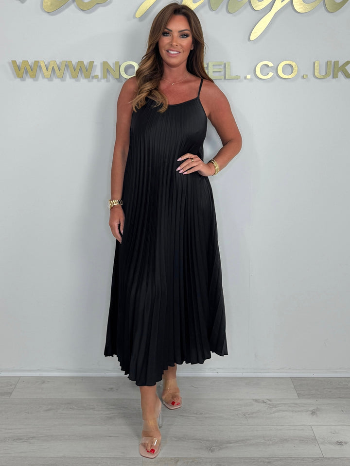 Spaghetti Strap Pleated Maxi Dress (4 Colours)
