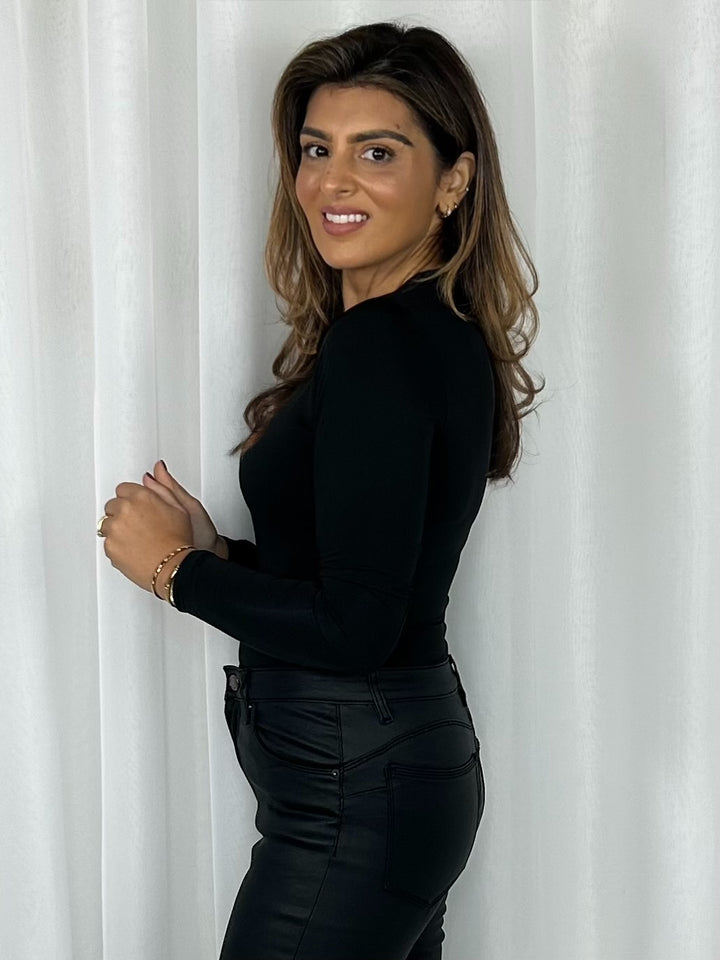 Long Sleeve Round Neck Basic Bodysuit (2 Colours)