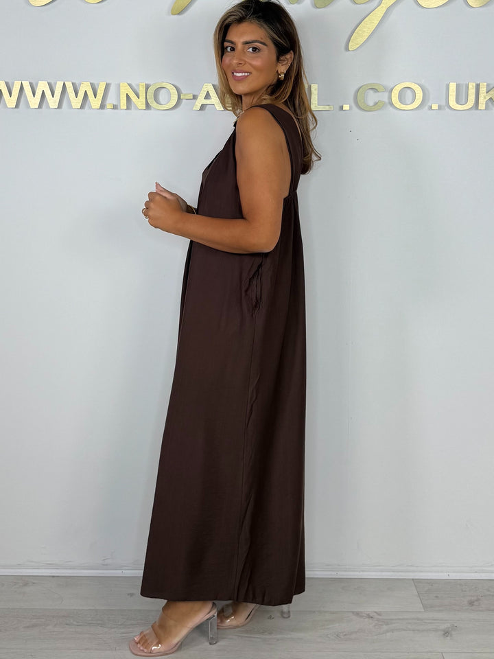 V-Neck Gold Hardware Thick Strap Floaty Jumpsuit (2 Colours)