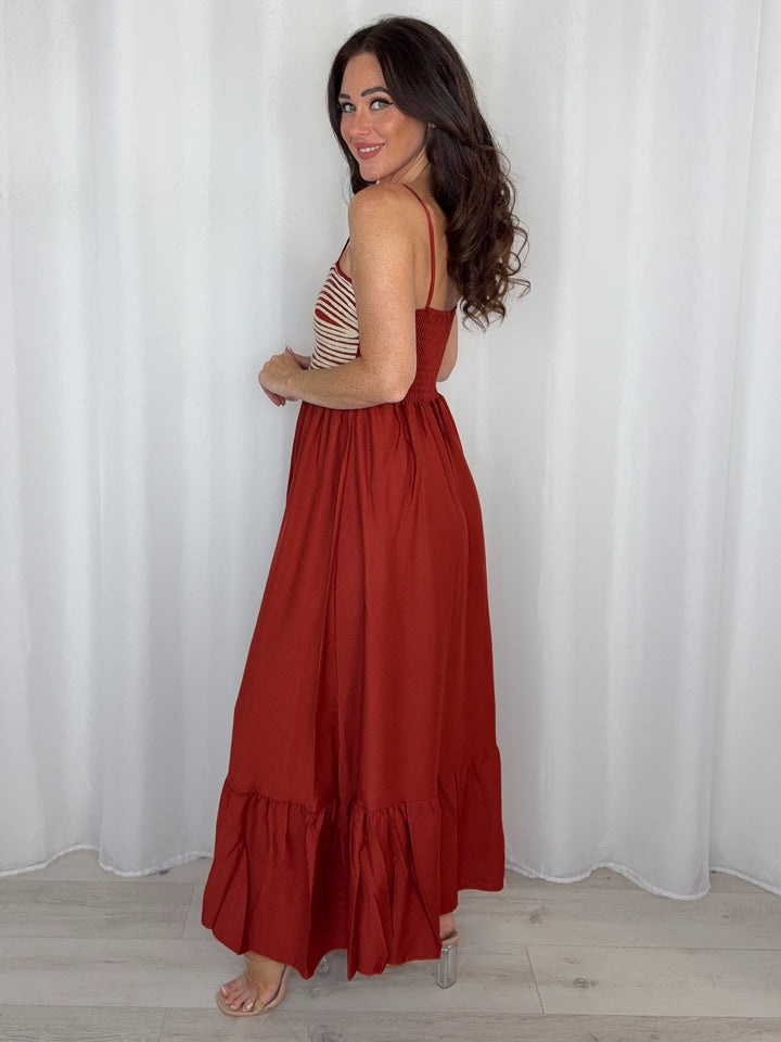 Stitching Swirl Design Tiered Dress (4 Colours)