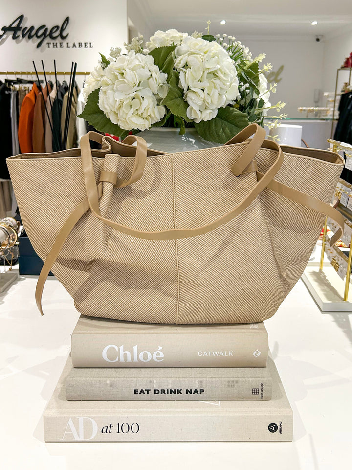 Beige Two Toned Gold Clasp Handbag