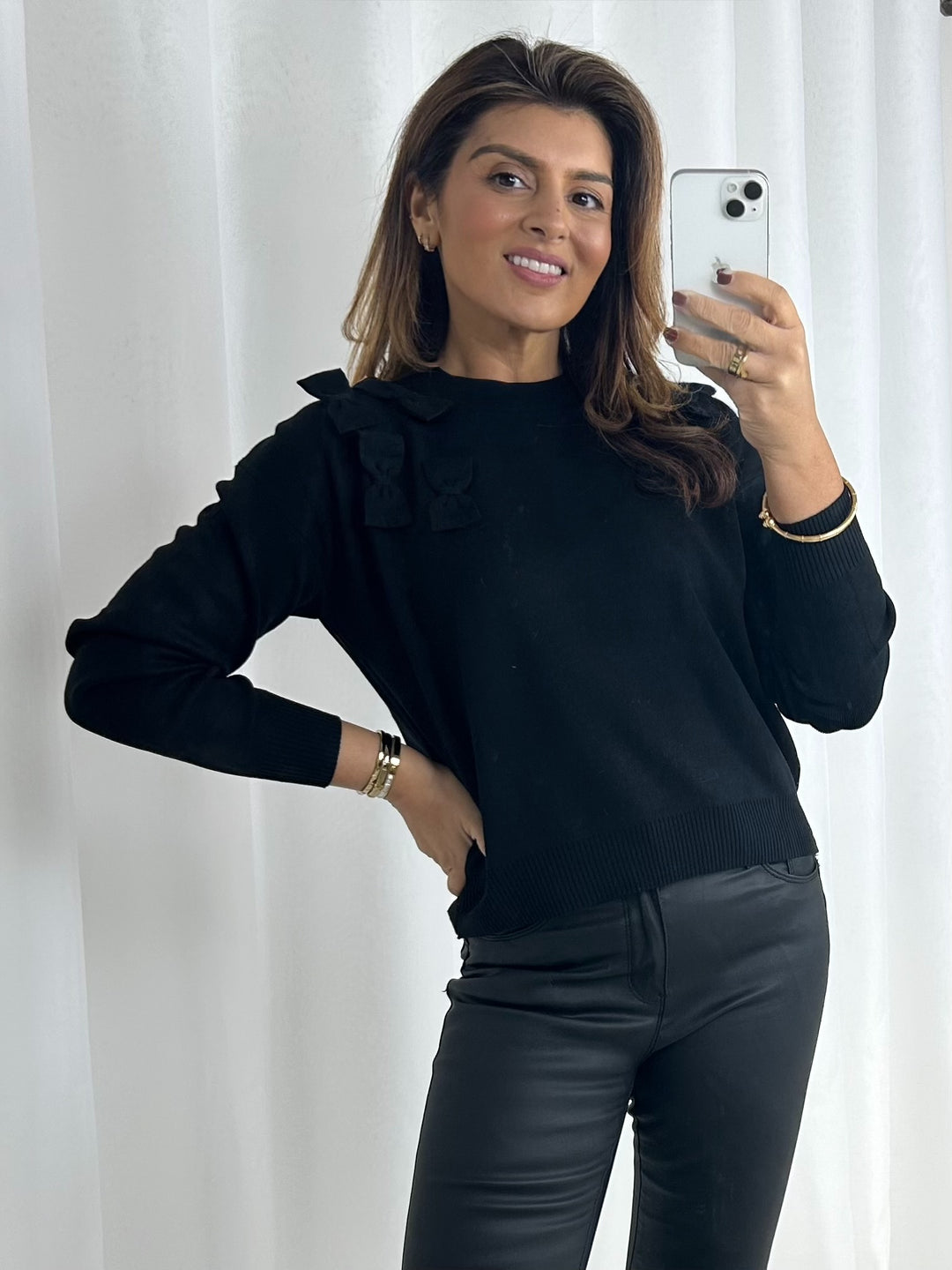 Black Round Neck Mini Bow Detailed Jumper