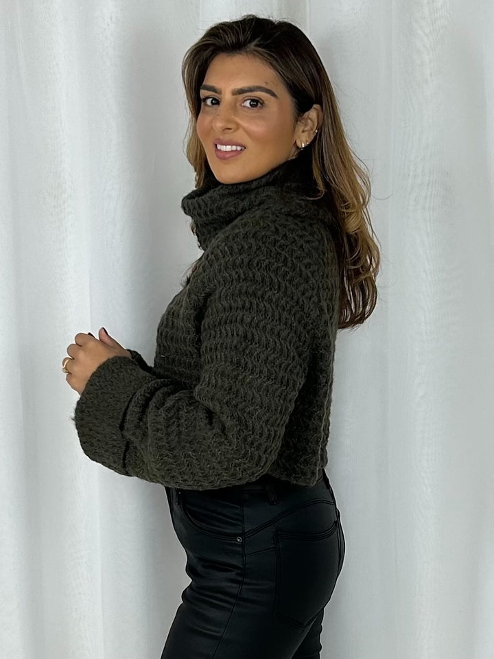 Roll Neck Knitted Cropped Jumper (4 Colours)