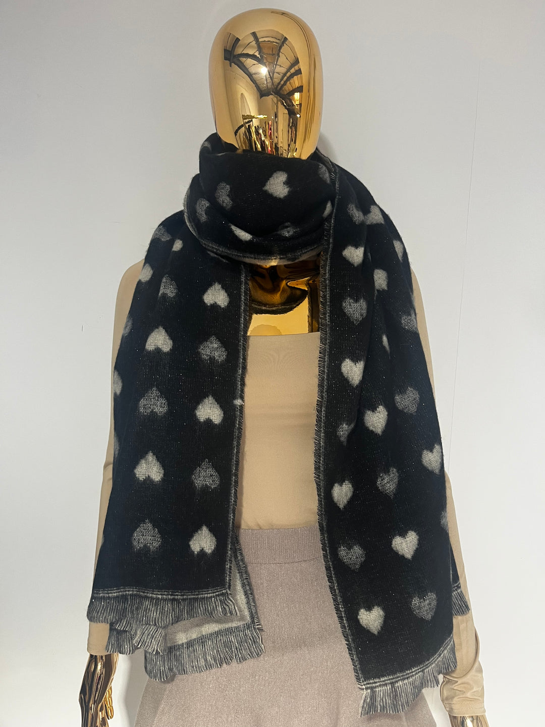 Heart Design Reversible Fleck Detail Frayed Edge Scarf (2 Colours)