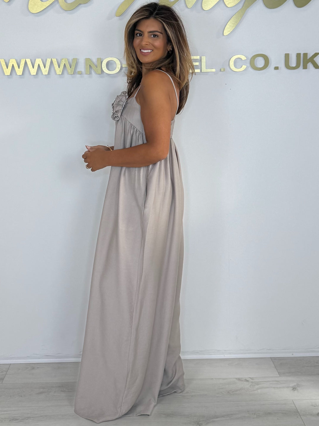 Oversized Spaghetti Strap Flower Broach Jumpsuit (3 Colours)