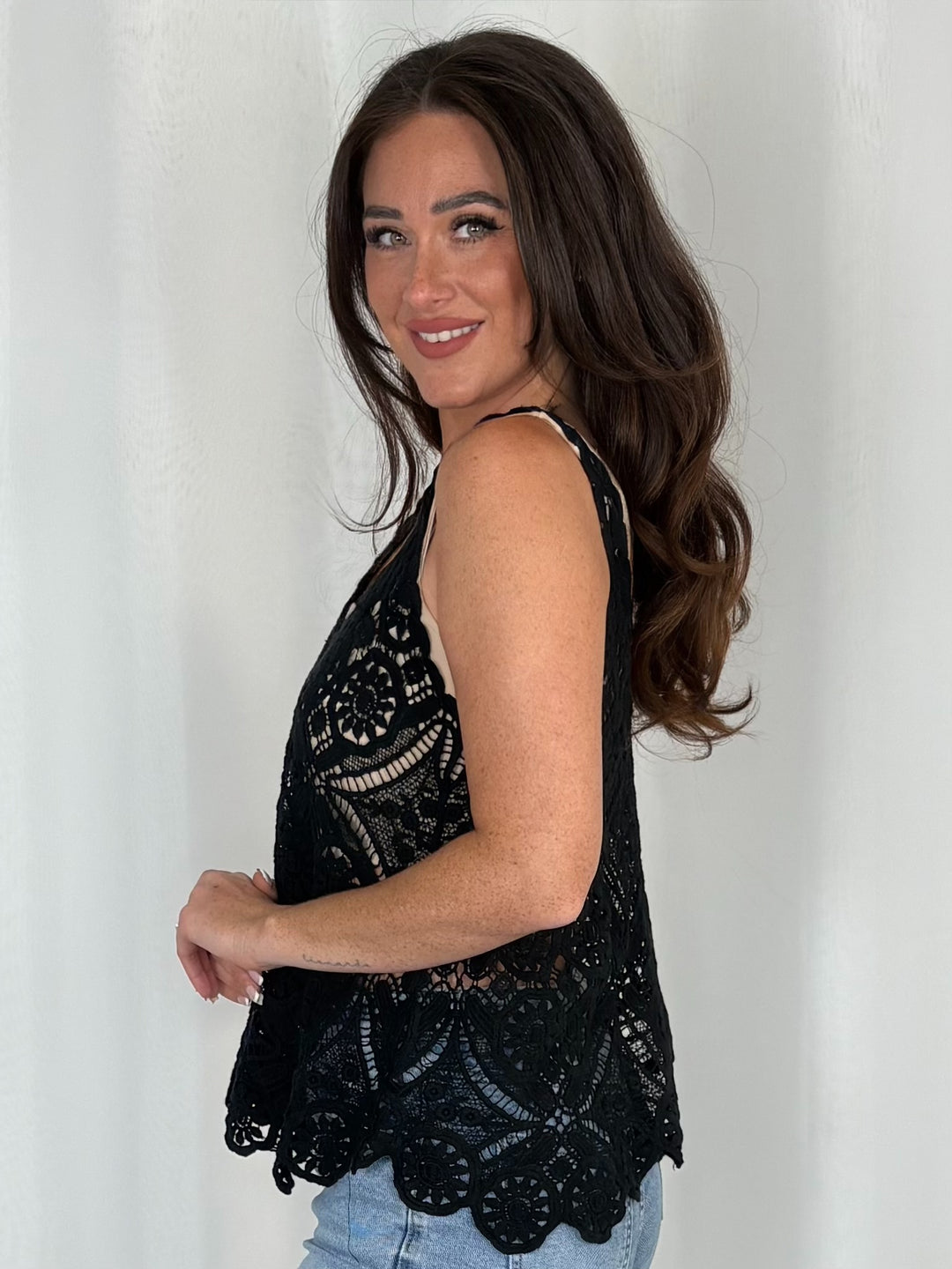 Crochet Lace Vest Top With Scalloped Edge (3 Colours)