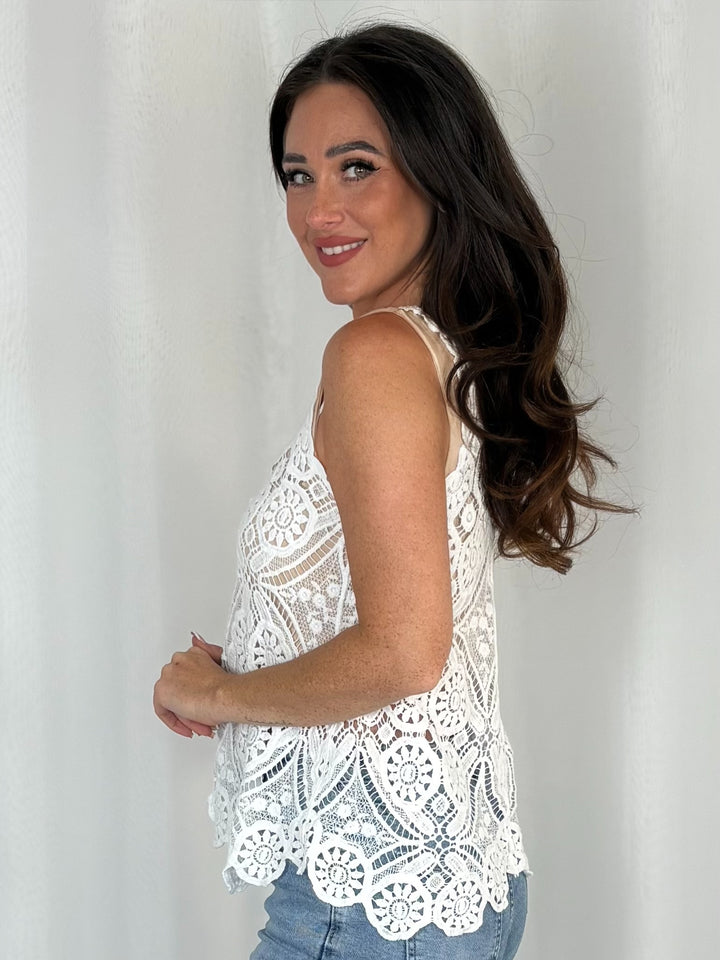Crochet Lace Vest Top With Scalloped Edge (3 Colours)
