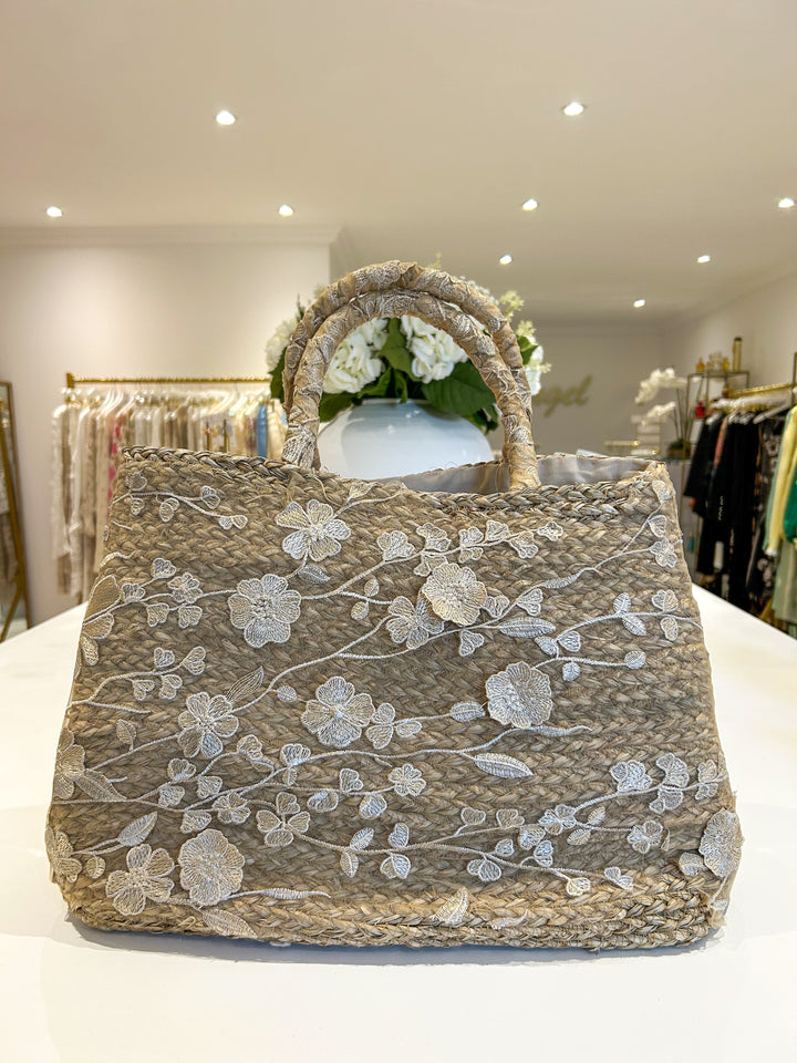 Pearl Flower Detail Mesh Woven Beach Bag (2 Colours)