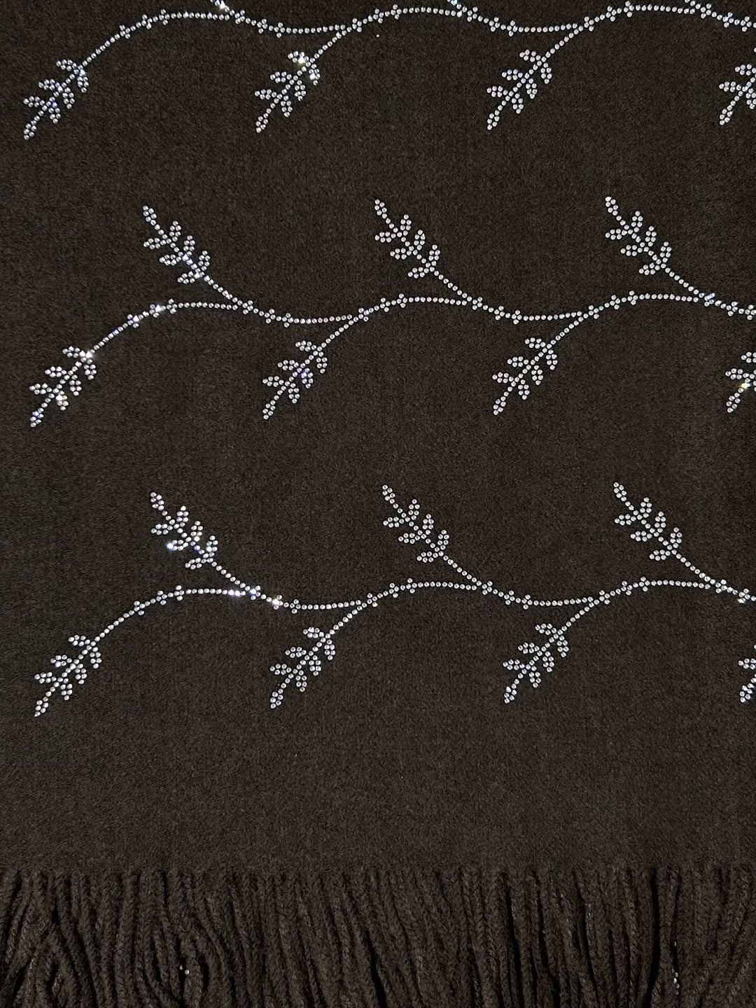 Diamante Vine Design Tassel Edge Scarf (3 Colours)