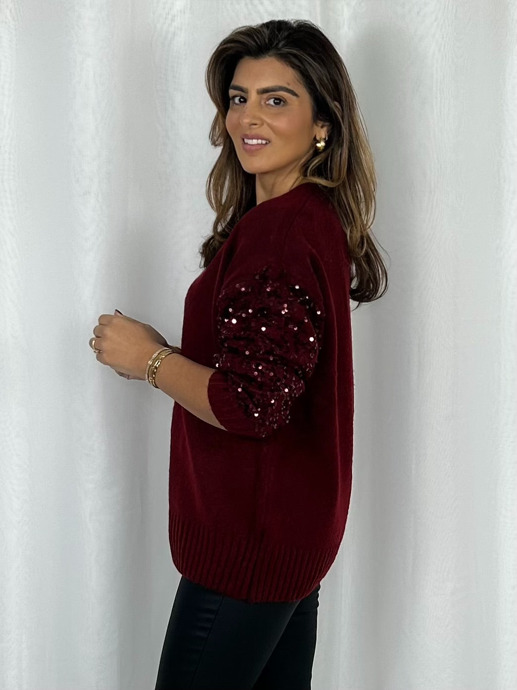 Soft Knit Round Neck Sequin Sleeve Jumper (4 Colours)