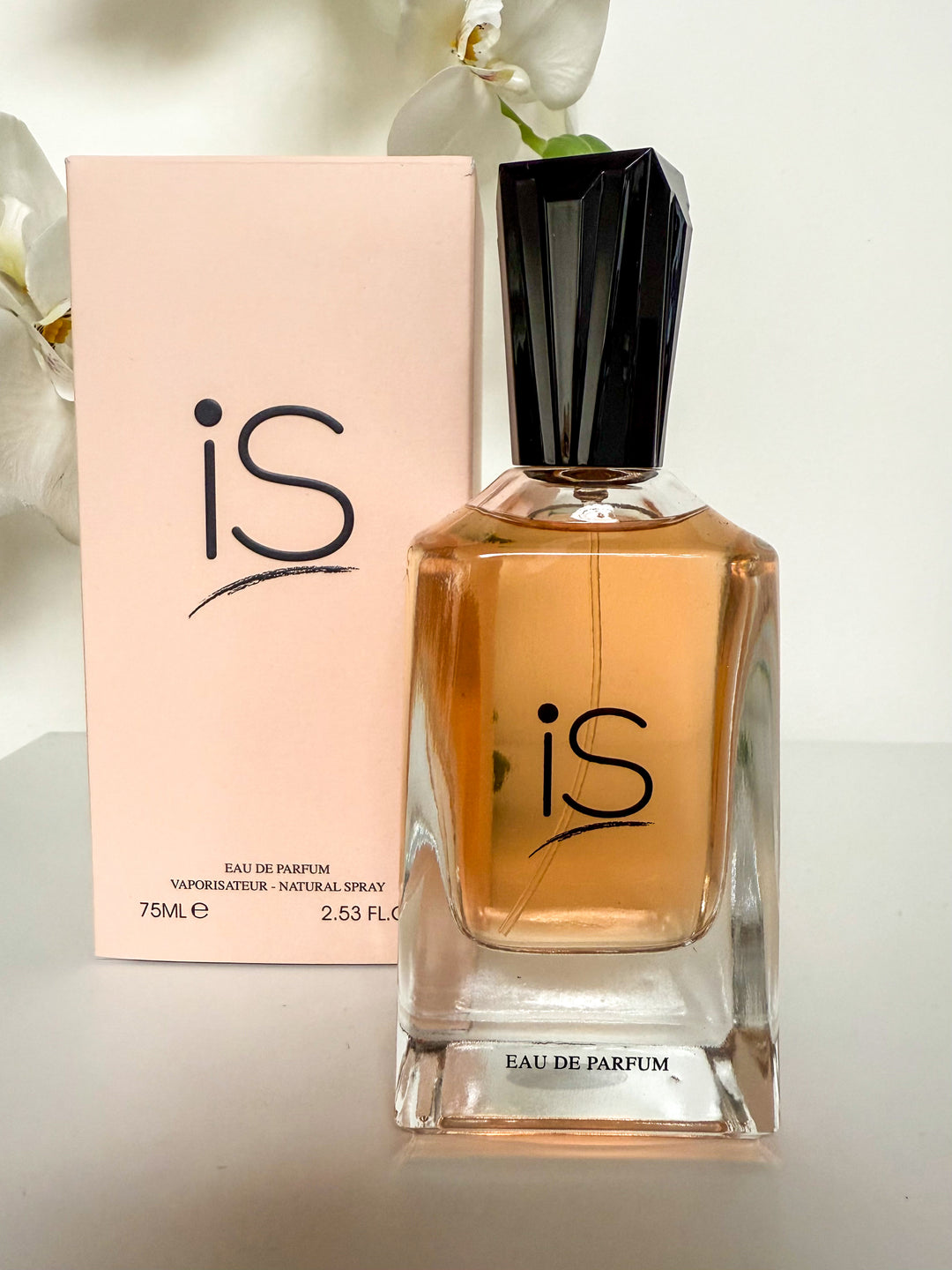 iS Eau de Parfum