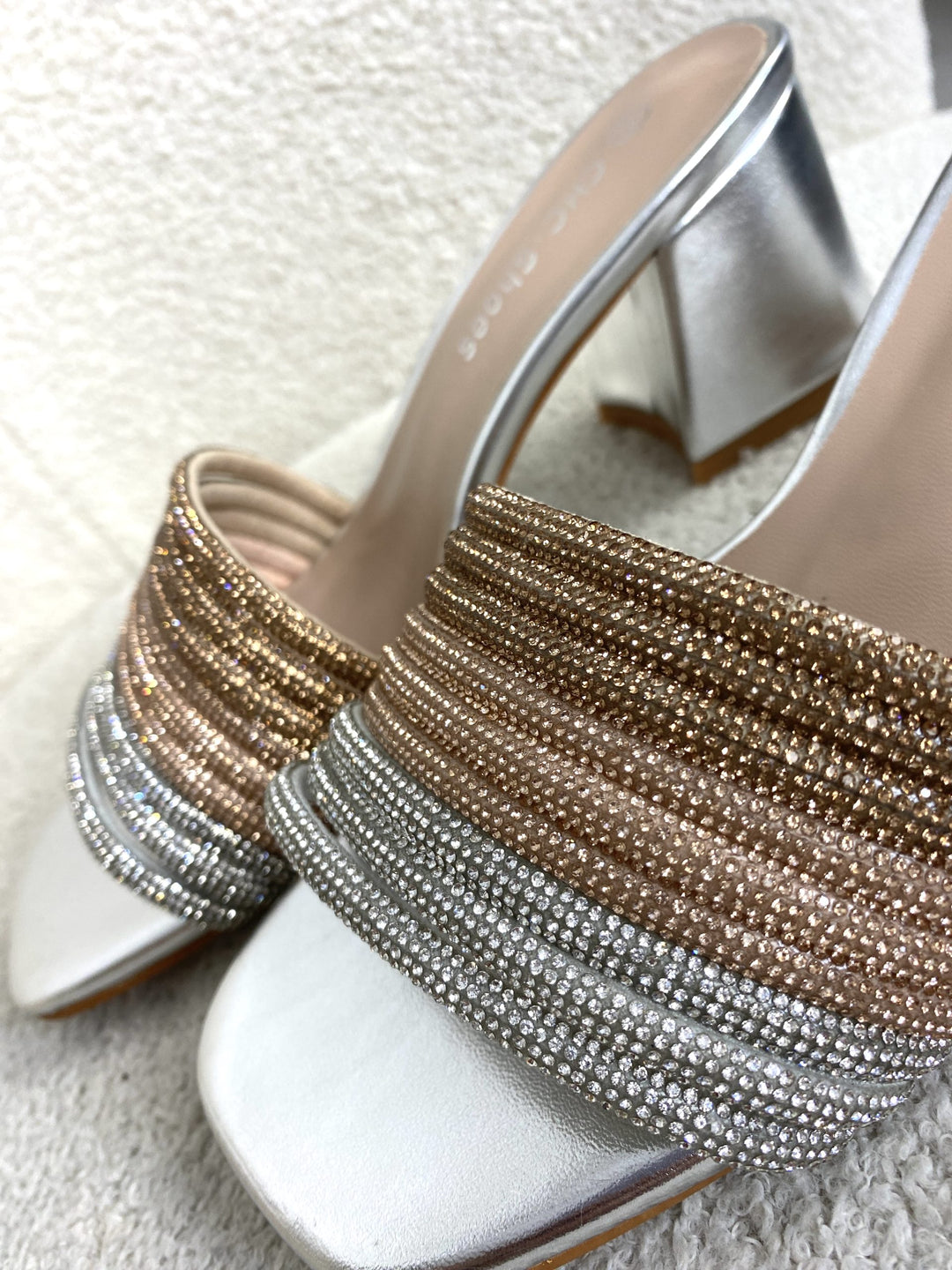 Diamontè Block Heel Sandals ( 2 colours )