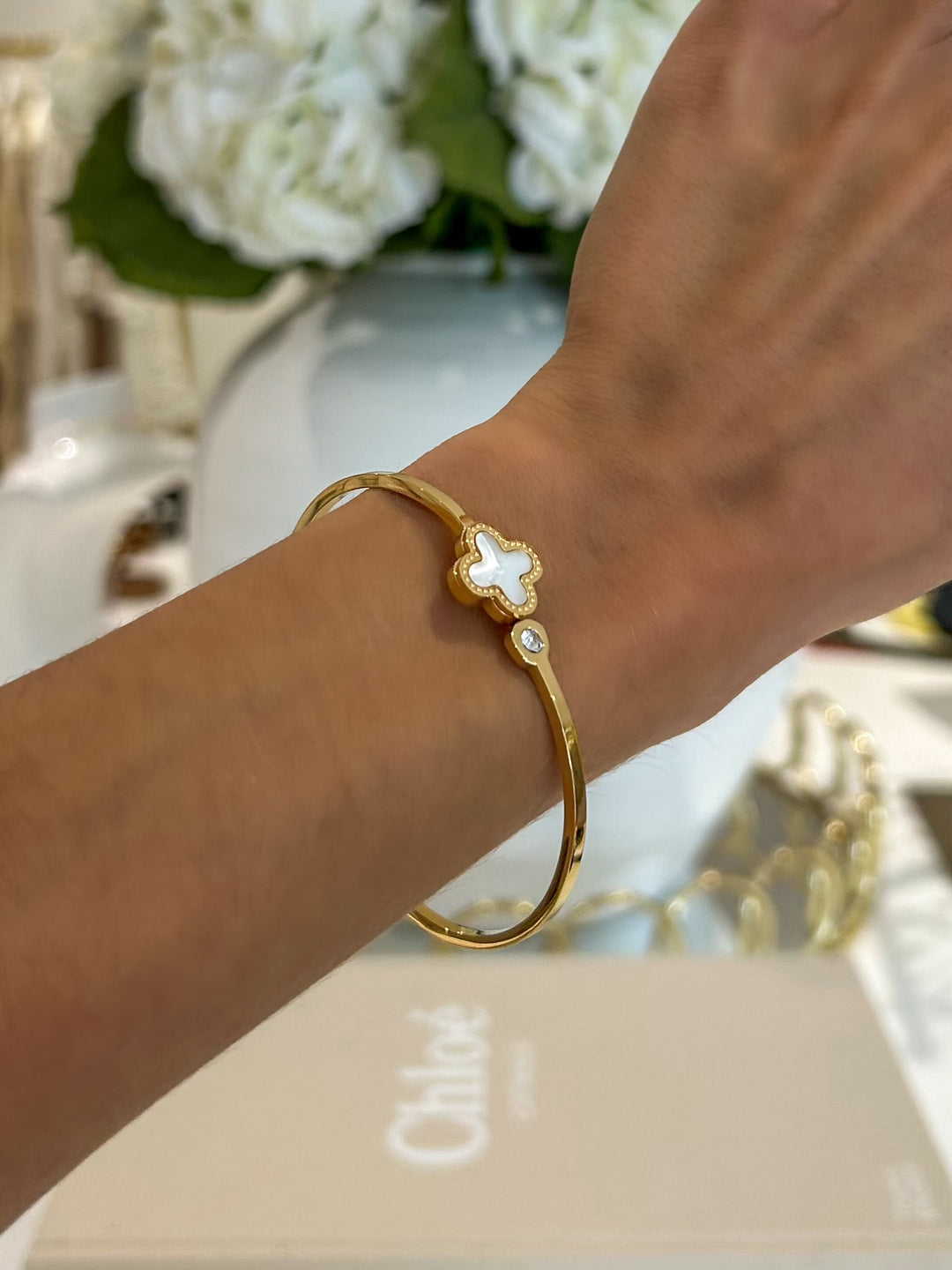 Diamante Clover Leaf Bangle (2 Colours)