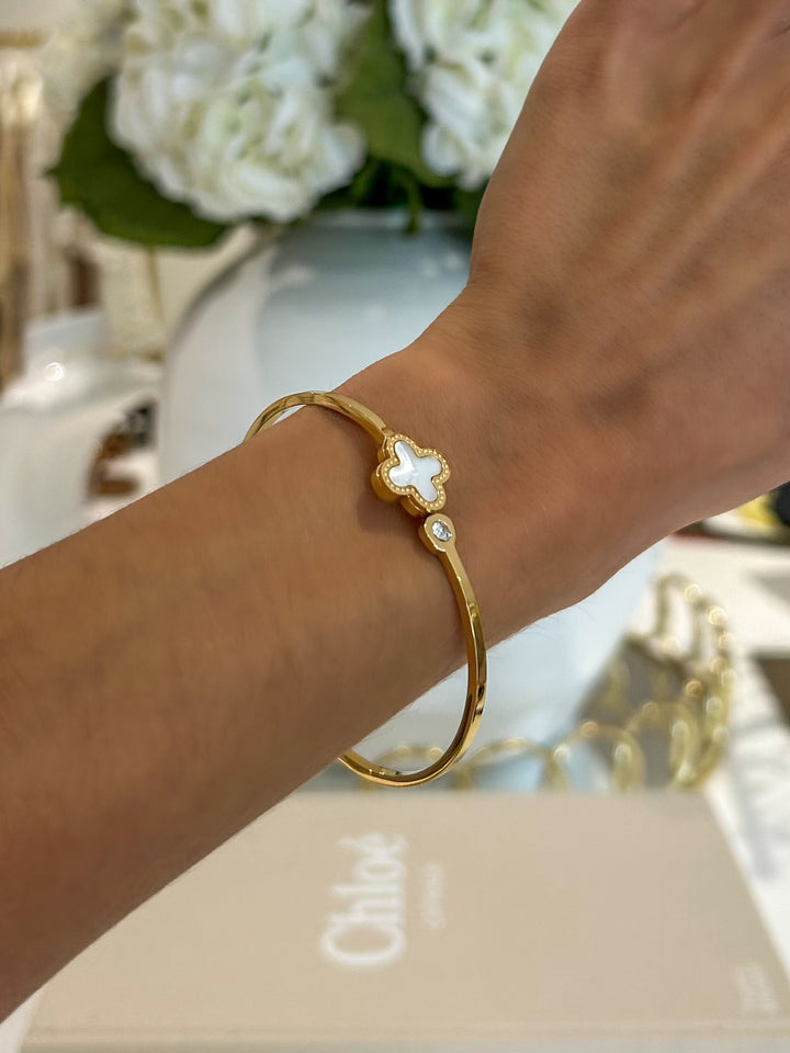 Diamante Clover Leaf Bangle (2 Colours)