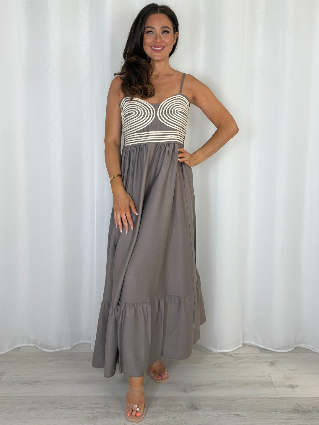 Stitching Swirl Design Tiered Dress (3 Colours)