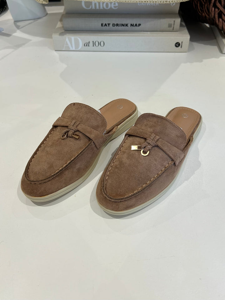 Gold Buckle Loafers (2 Colours)
