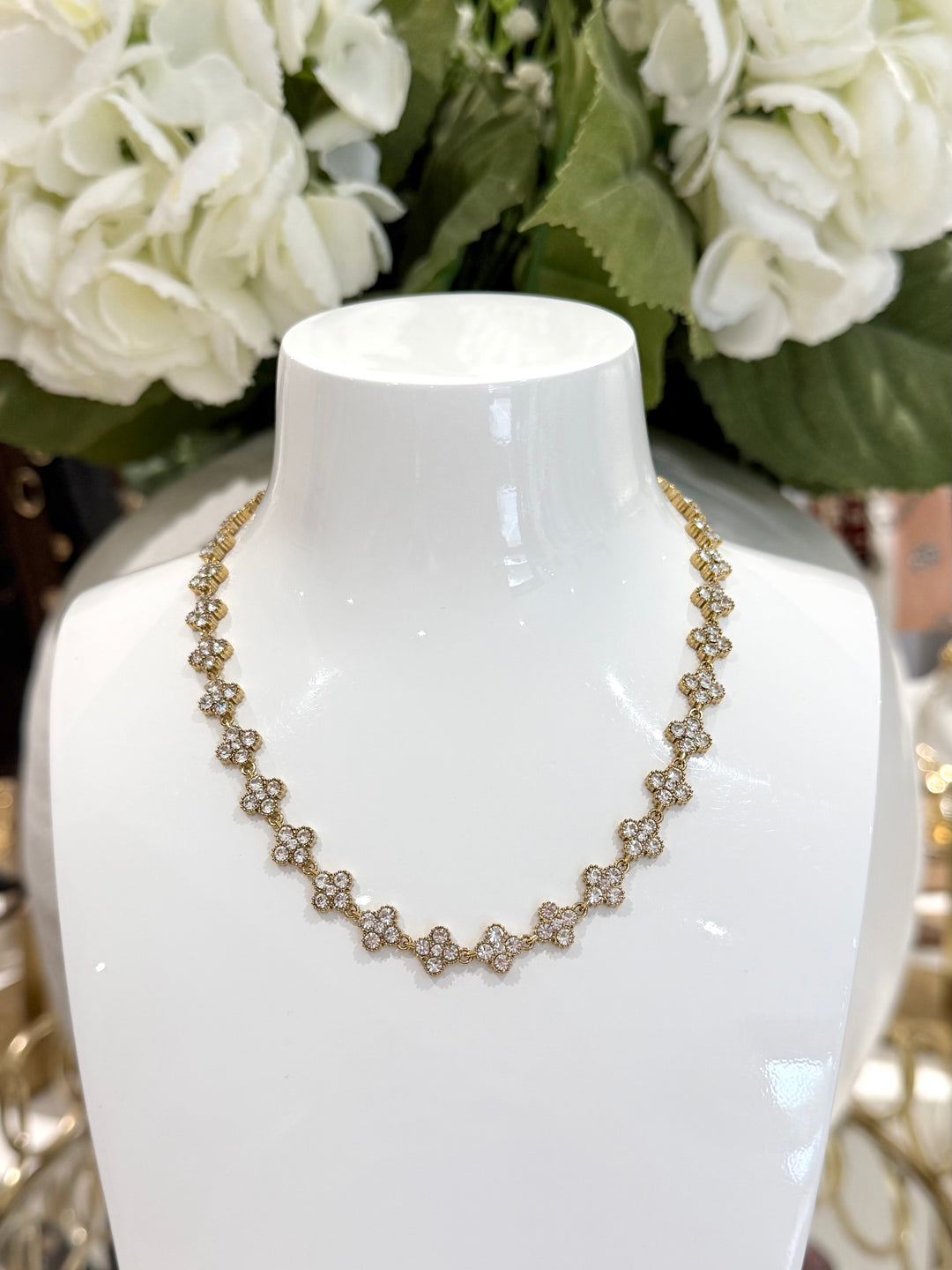 Diamante Clover Necklace (2 Colours)