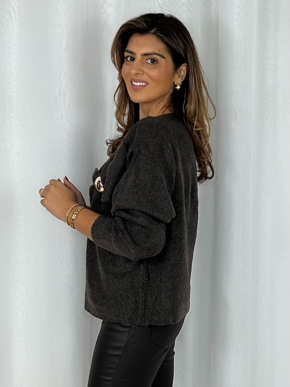 Oversized Large Gold Detail Bow Jumper (3 Colours)