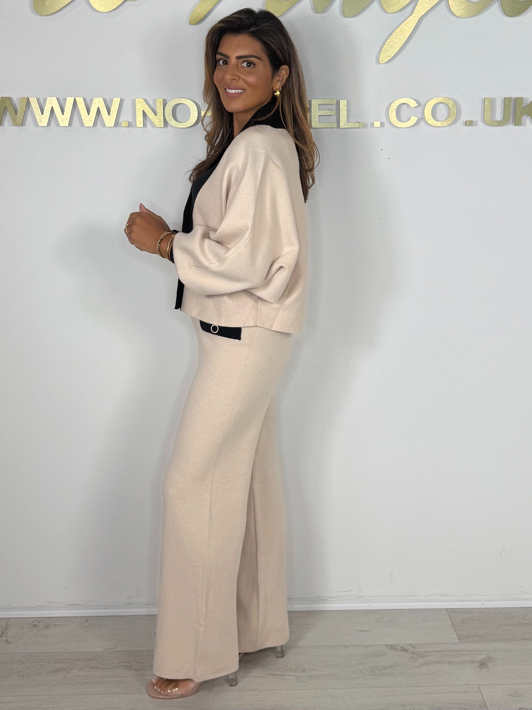V-Neck Balloon Sleeve Pearl Look Button Detail Trouser Co-ord (6 Colours)