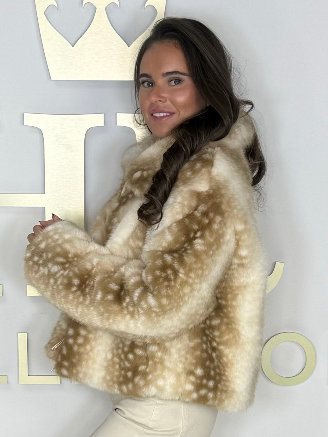 Bambi collared faux fur jacket (2 Colours)